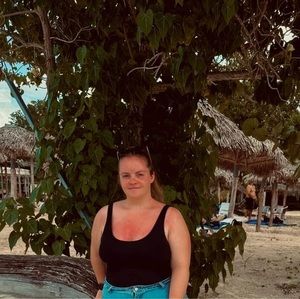 Meet your Posher, Gabrielle